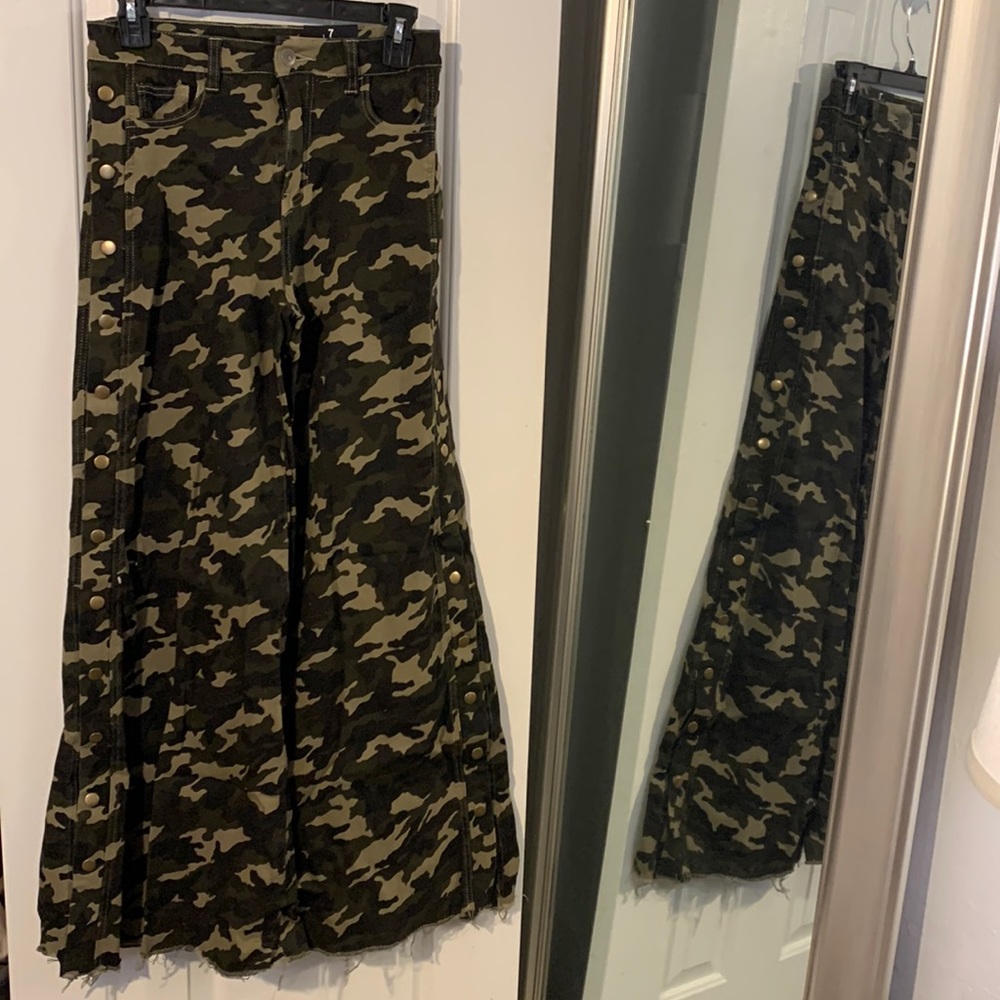 Camouflage High Rise Wide Leg Jeans